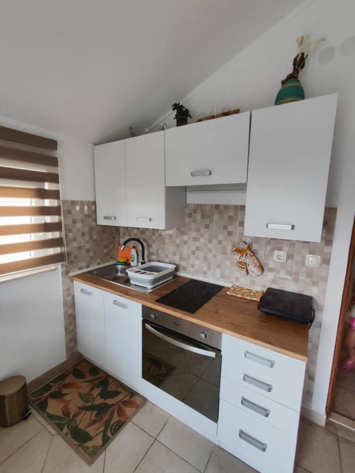 Apartments With A Parking Space Kraj, Pasman - 8213 Tkon Exterior foto